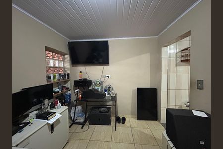 Casa à venda com 210m², 4 quartos e 1 vagaQuarto de Serviço