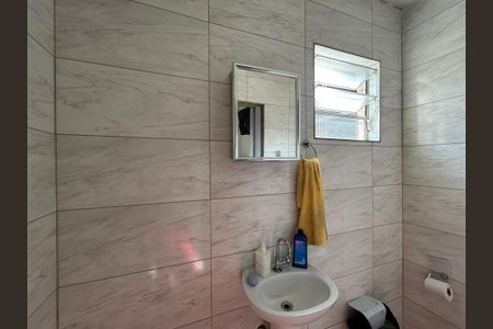 Casa à venda com 210m², 4 quartos e 1 vagaBanheiro do Salão de Festas e Churrasqueira