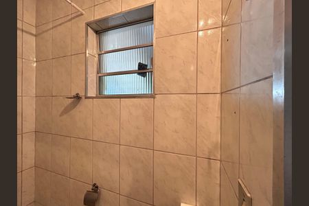 Casa à venda com 210m², 4 quartos e 1 vagaBanheiro de serviço