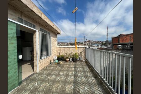 Casa à venda com 210m², 4 quartos e 1 vagaÁrea comum