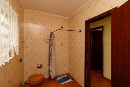 Casa para alugar com 100m², 2 quartos e 2 vagasBanheiro