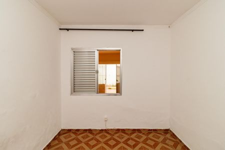 Casa para alugar com 100m², 2 quartos e 2 vagasQuarto 2