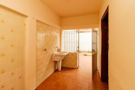 Casa para alugar com 100m², 2 quartos e 2 vagasÁrea de Serviço