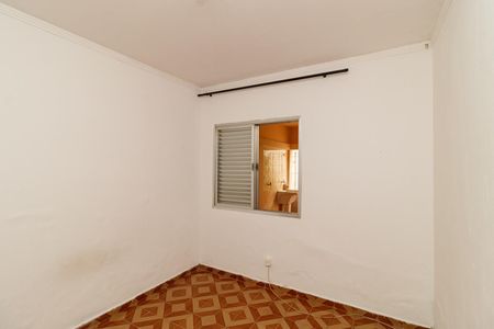 Casa para alugar com 100m², 2 quartos e 2 vagasQuarto 2