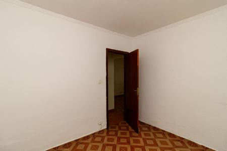 Casa para alugar com 100m², 2 quartos e 2 vagasQuarto 2