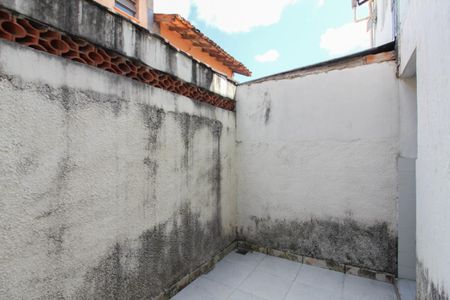 Casa de condomínio à venda com 80m², 3 quartos e 1 vagaÁrea