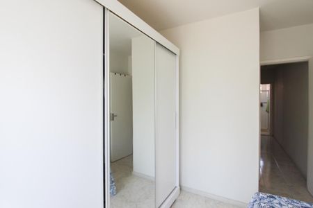 Casa de condomínio à venda com 80m², 3 quartos e 1 vagaQuarto 2