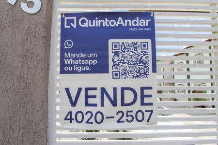 Casa de condomínio à venda com 80m², 3 quartos e 1 vagaPlaquinha Instalada