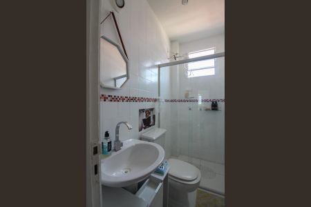 Casa de condomínio à venda com 80m², 3 quartos e 1 vagaBanheiro Social