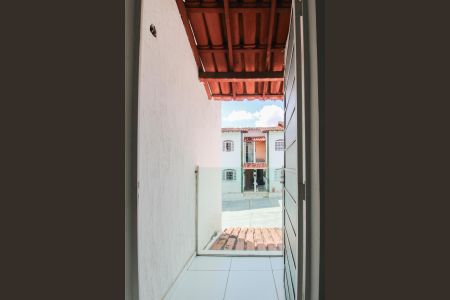 Casa de condomínio à venda com 80m², 3 quartos e 1 vagaQuarto 1 - Varanda