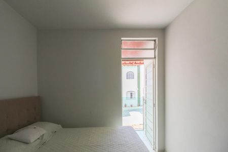 Casa de condomínio à venda com 80m², 3 quartos e 1 vagaQuarto 1