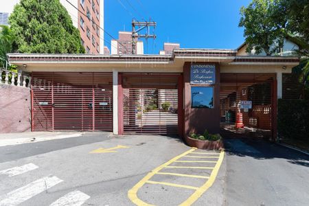 Apartamento para alugar com 49m², 2 quartos e 1 vagaFachada do condomínio