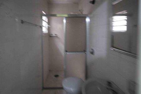 Casa para alugar com 120m², 2 quartos e 2 vagasBanheiro de Serviço