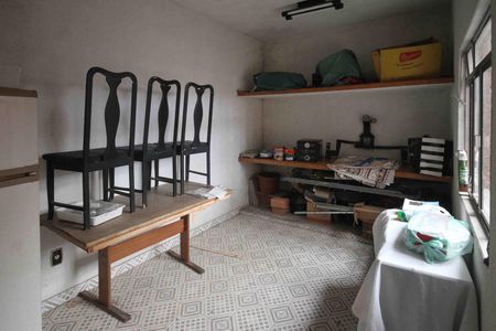 Casa para alugar com 120m², 2 quartos e 2 vagasDeposito