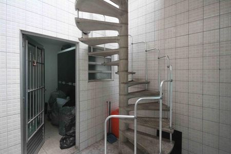 Casa para alugar com 120m², 2 quartos e 2 vagasÁrea de serviço