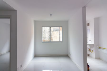 Sala  de apartamento para alugar com 2 quartos, 45m² em Santa Maria, Osasco