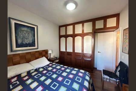 Apartamento à venda com 110m², 3 quartos e 2 vagasSuíte