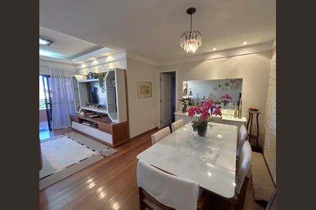 Apartamento à venda com 110m², 3 quartos e 2 vagasSala