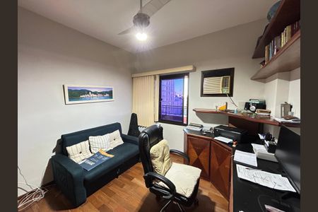 Apartamento à venda com 110m², 3 quartos e 2 vagasQuarto