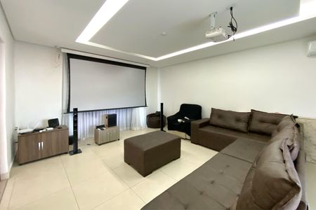 Casa à venda com 360m², 6 quartos e 6 vagasQuarto 