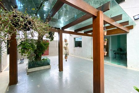 Casa à venda com 360m², 6 quartos e 6 vagasÁrea comum