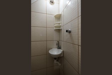 Casa para alugar com 110m², 2 quartos e sem vagaÁrea de Serviço