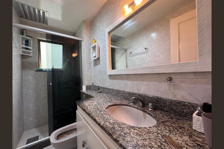 Apartamento à venda com 103m², 3 quartos e 2 vagasSuíte - Banheiro
