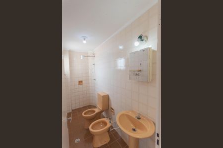 Banheiro de apartamento para alugar com 1 quarto, 50m² em Centro, Campinas