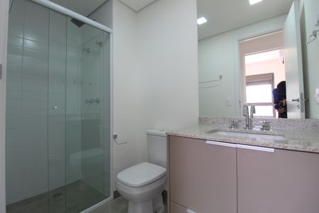 Banheiro de apartamento para alugar com 1 quarto, 42m² em Planalto Paulista, São Paulo