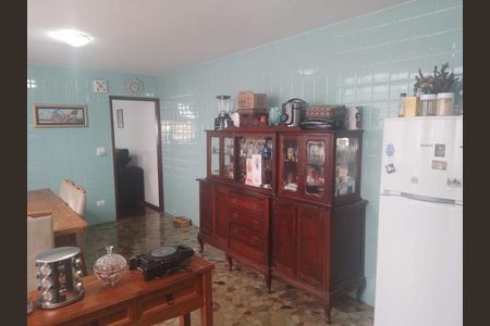 Casa à venda com 3 quartos, 228m² em Anhangabaú, Jundiaí