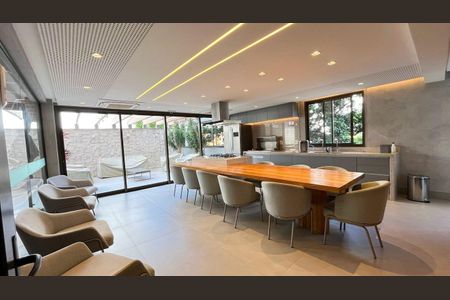 Apartamento à venda com 3 quartos, 81m² em Serra, Belo Horizonte