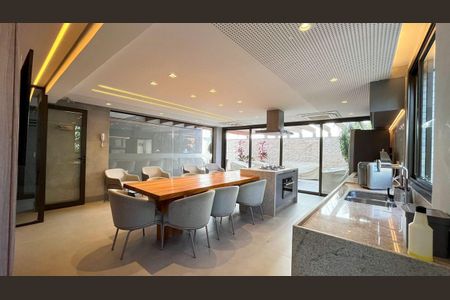 Apartamento à venda com 3 quartos, 81m² em Serra, Belo Horizonte