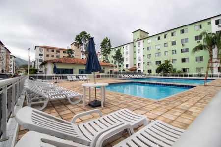 Apartamento para alugar com 57m², 2 quartos e sem vagaÁrea comum - Piscina