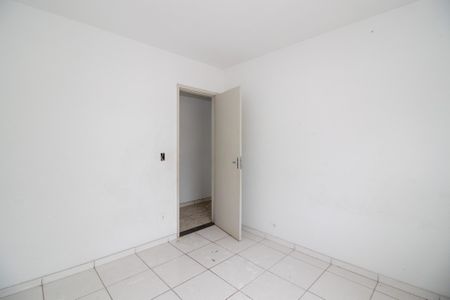 Quarto 1 de apartamento para alugar com 2 quartos, 57m² em Bangu, Rio de Janeiro