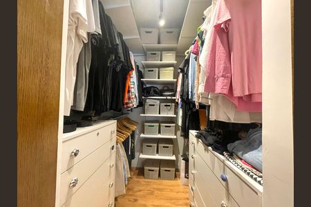 Apartamento à venda com 126m², 3 quartos e 3 vagasCloset