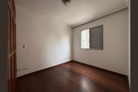 Apartamento à venda com 65m², 2 quartos e 1 vagaQuarto