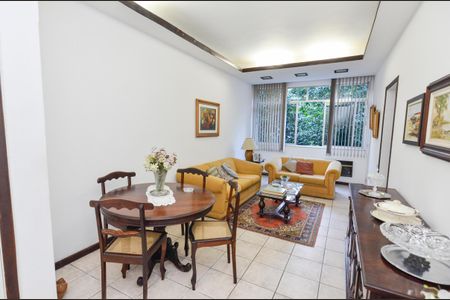 Apartamento à venda com 90m², 3 quartos e 1 vagaSala