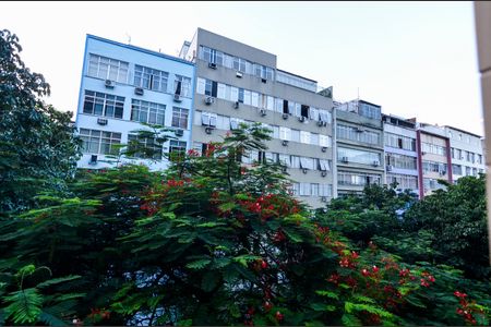 Apartamento à venda com 90m², 3 quartos e 1 vagaQuarto 2
