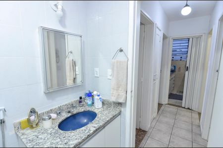 Apartamento à venda com 90m², 3 quartos e 1 vagaBanheiro 2