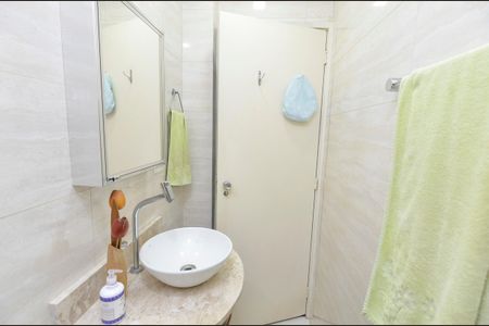 Apartamento à venda com 90m², 3 quartos e 1 vagaBanheiro 1