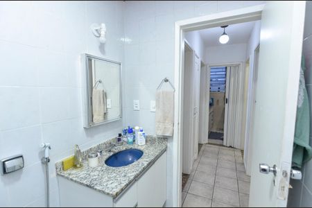 Apartamento à venda com 90m², 3 quartos e 1 vagaBanheiro 2
