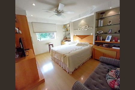 Casa à venda com 5 quartos, 500m² em Mangabeiras, Belo Horizonte