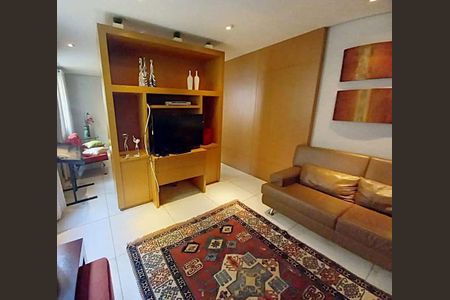 Casa à venda com 5 quartos, 500m² em Mangabeiras, Belo Horizonte