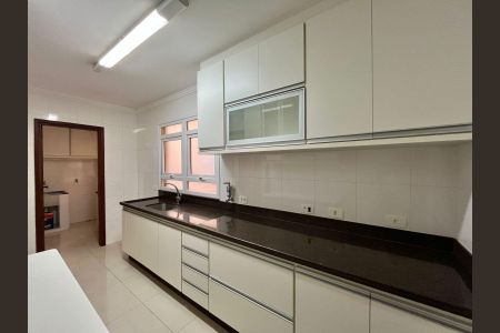 Apartamento à venda com 105m², 3 quartos e 1 vagaCozinha