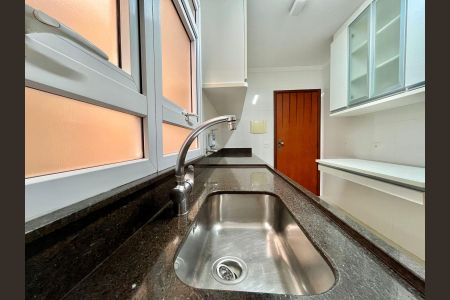 Apartamento à venda com 105m², 3 quartos e 1 vagaCozinha