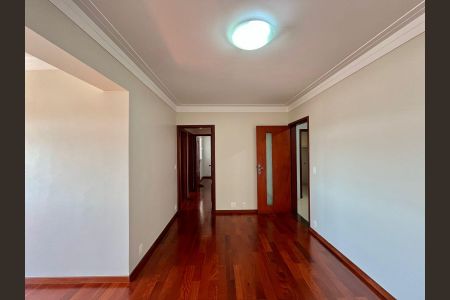 Sala de apartamento à venda com 2 quartos, 105m² em Jardim Nova Europa, Campinas