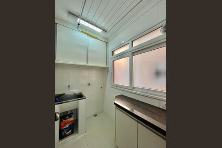 Apartamento à venda com 105m², 3 quartos e 1 vagaÁrea de Serviço