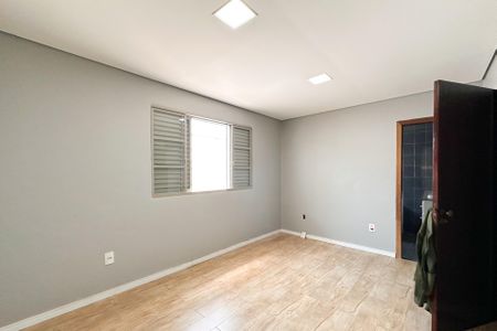 Casa para alugar com 280m², 5 quartos e 3 vagasSuíte 1