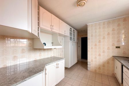 Casa para alugar com 280m², 5 quartos e 3 vagasCozinha 2