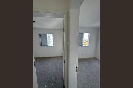 Apartamento à venda com 2 quartos, 61m² em Km 18, Osasco